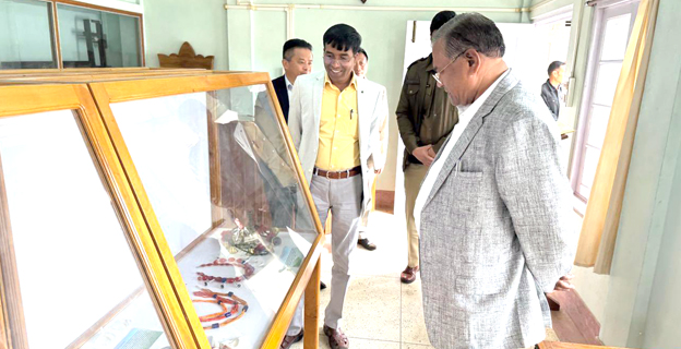 During his trip to Mopungchuket village, Faggan Singh Kulaste also visited the village museum.