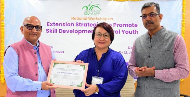 SAMETI Nagaland receives best performing award for rural youth training