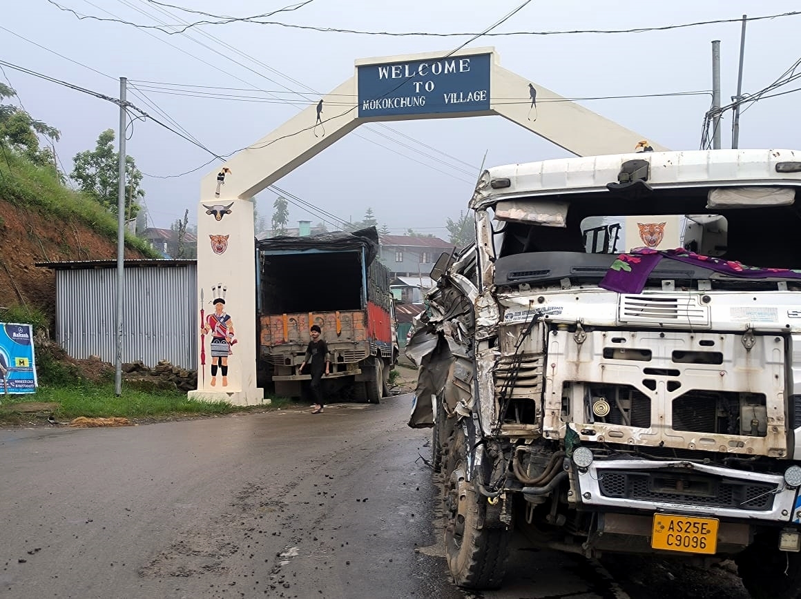 Two trucks collide near FAC junction in Mokokchung