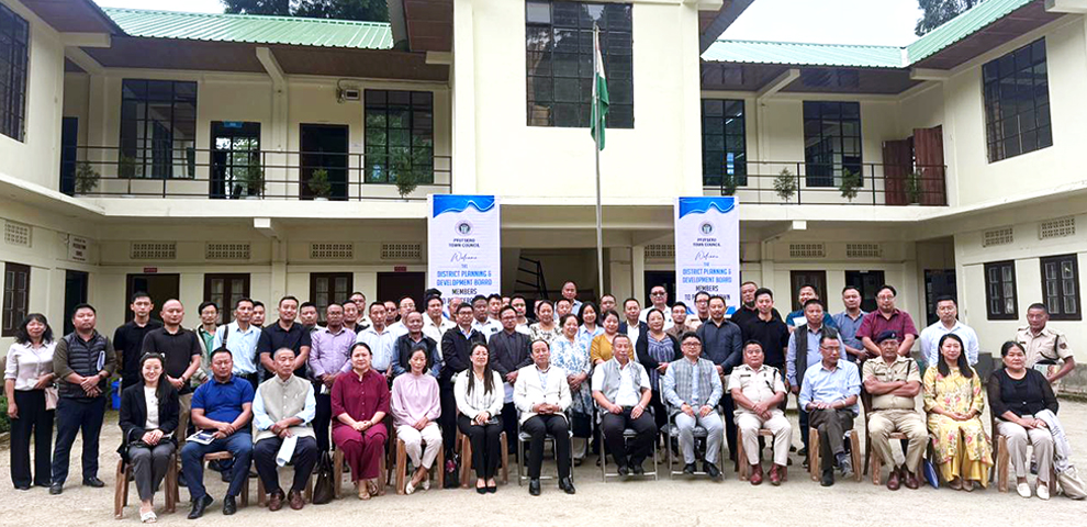 Kudecho Khamo, Dr. Neisatuo Mero, Rhosietho Nguori, and other members of the DPDB on Monday at the ADC Office Complex, Pfütsero.