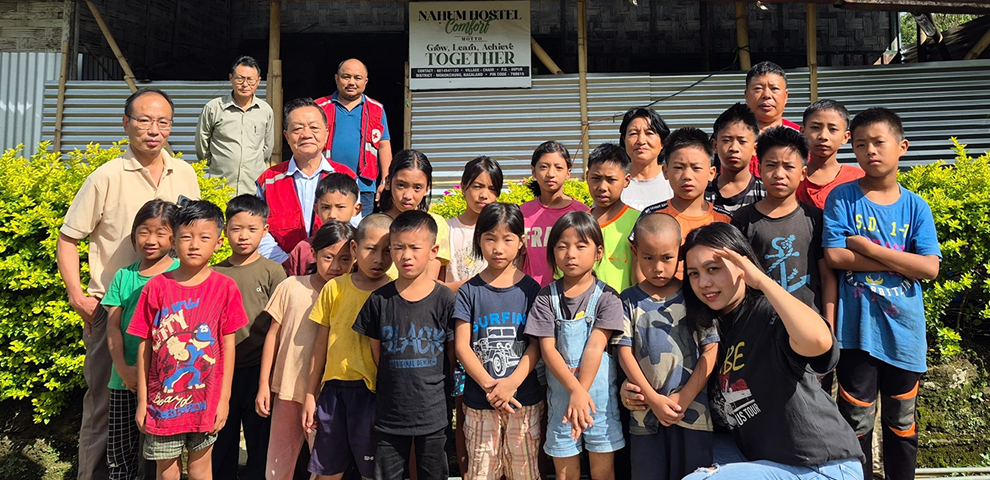 IRCS Mokokchung visits Nahum Hostel, extends support to children