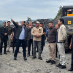 CM Rio, Dy CM Zeliang inspect road repair works along NH at Jotsoma CM Rio, Dy CM Zeliang inspect road repair works along NH at Jotsoma