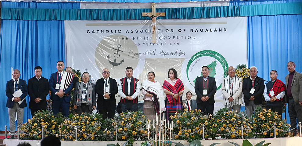 5th CAN Convention concludes with Eucharistic Procession and blessing of new office bearers