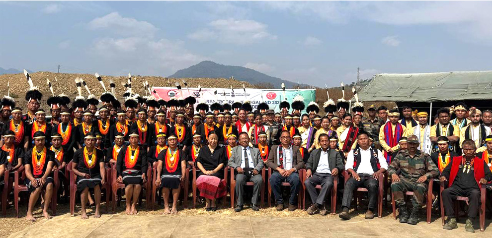 Border area cultural exchange program at Dan