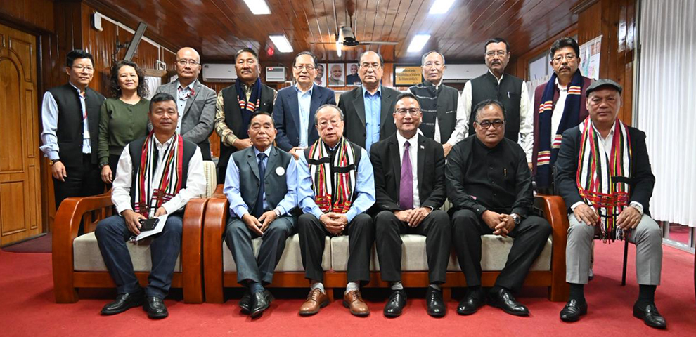 Ex-PAN team visits neighbouring states on exposure tour