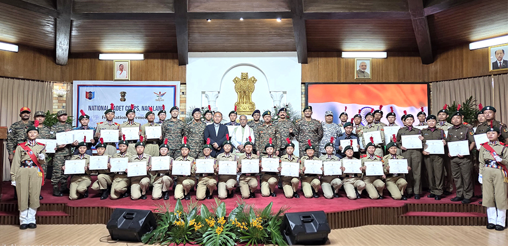 Governor felicitates NCC Cadets of Nagaland at Lok Bhavan