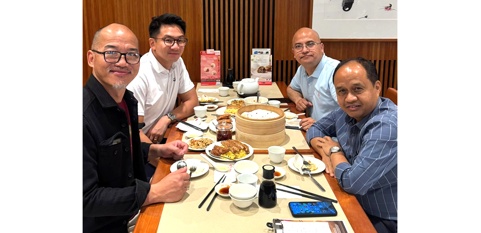 Singapore at First Sight