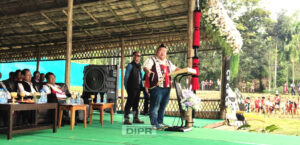 Temjen Imna Along calls for peace, cultural revival at Longpayimsen Moatsü