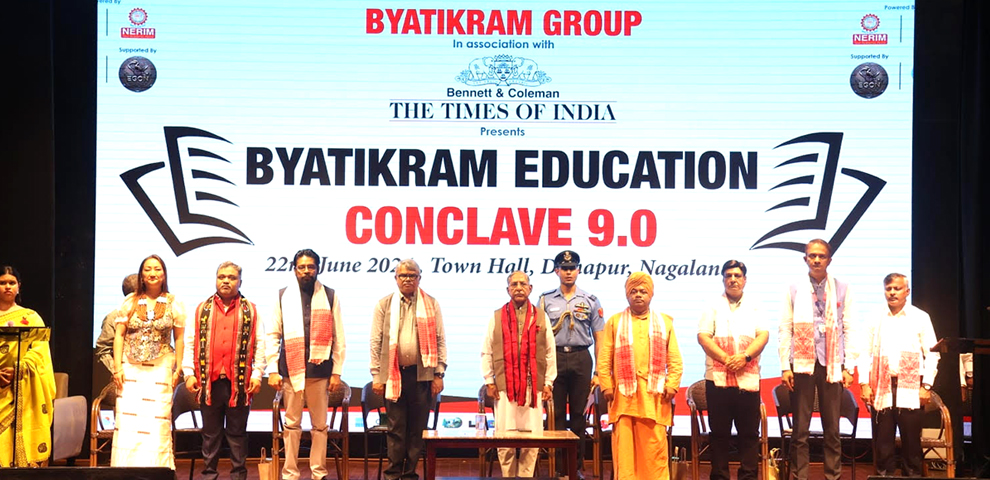 Governor attends Byatikram