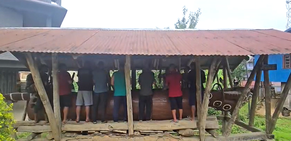 Mopungchuket community takes steps to keep log drum heritage alive