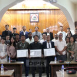 Power Minister urges public
