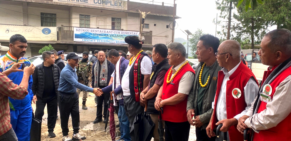 Manipur Governor visits Dzükou Valley; SAPO