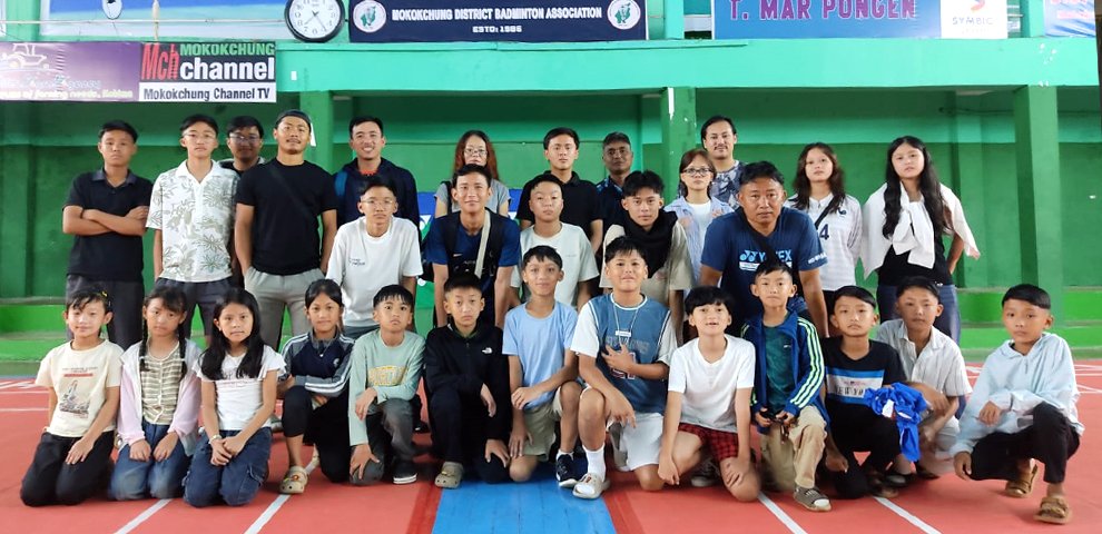 Mokokchung team leaves for state badminton championship in Mon