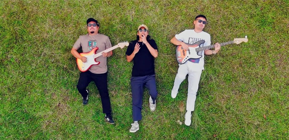Opang Jamir releases new single
‘Senti Naro (Precious Flower)’