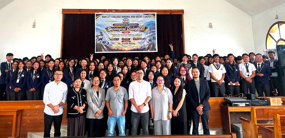 Sociological Dialogue examines student