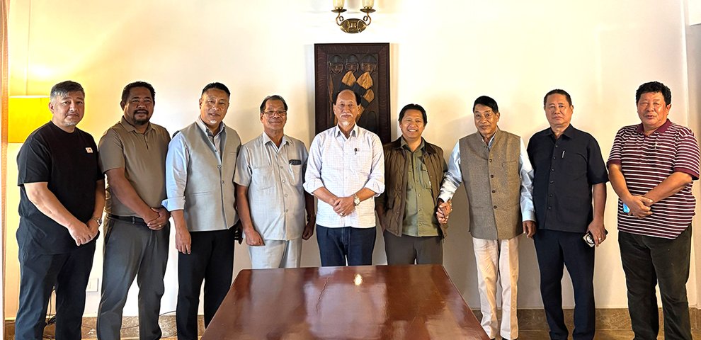 All five NPP MLAs merge with NPF